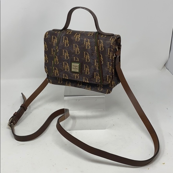 Dooney & Bourke Logo Coated Canvas Crossbody Hand Bag - Picture 1 of 16